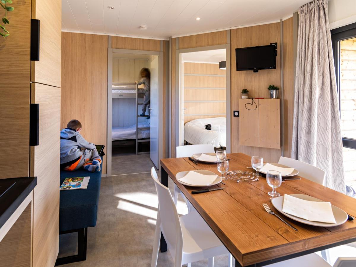 Les Quatre Vents Hotel Courpiere ภายนอก รูปภาพ