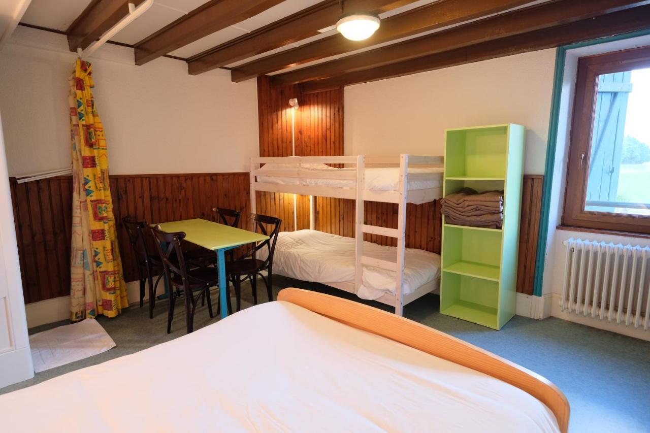 Les Quatre Vents Hotel Courpiere ภายนอก รูปภาพ